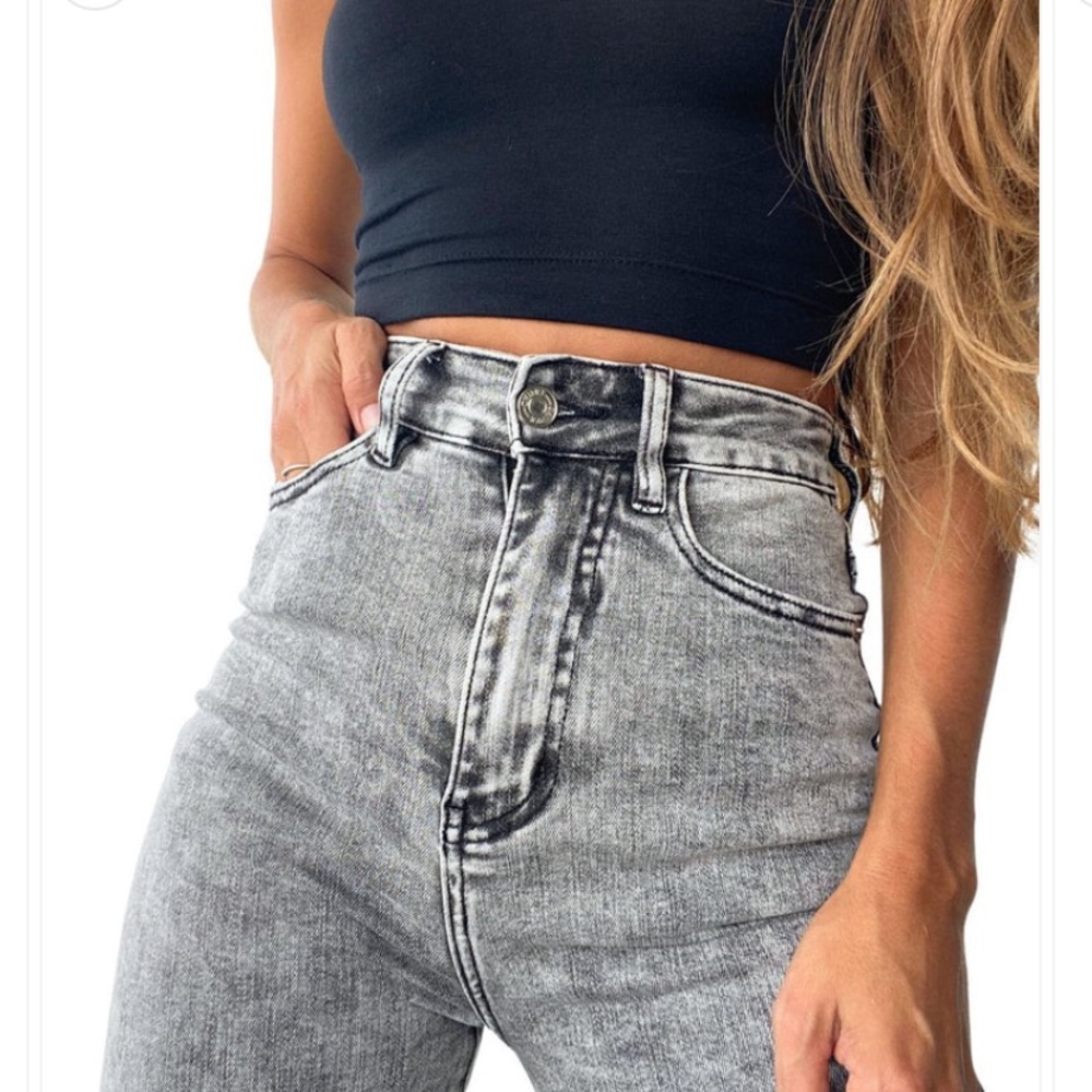 Chipre Golden High-Rise Skinny Jean